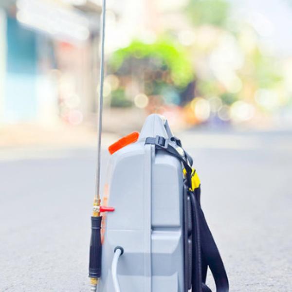 Bình xịt điện 12l pin litium.model bga12ltu